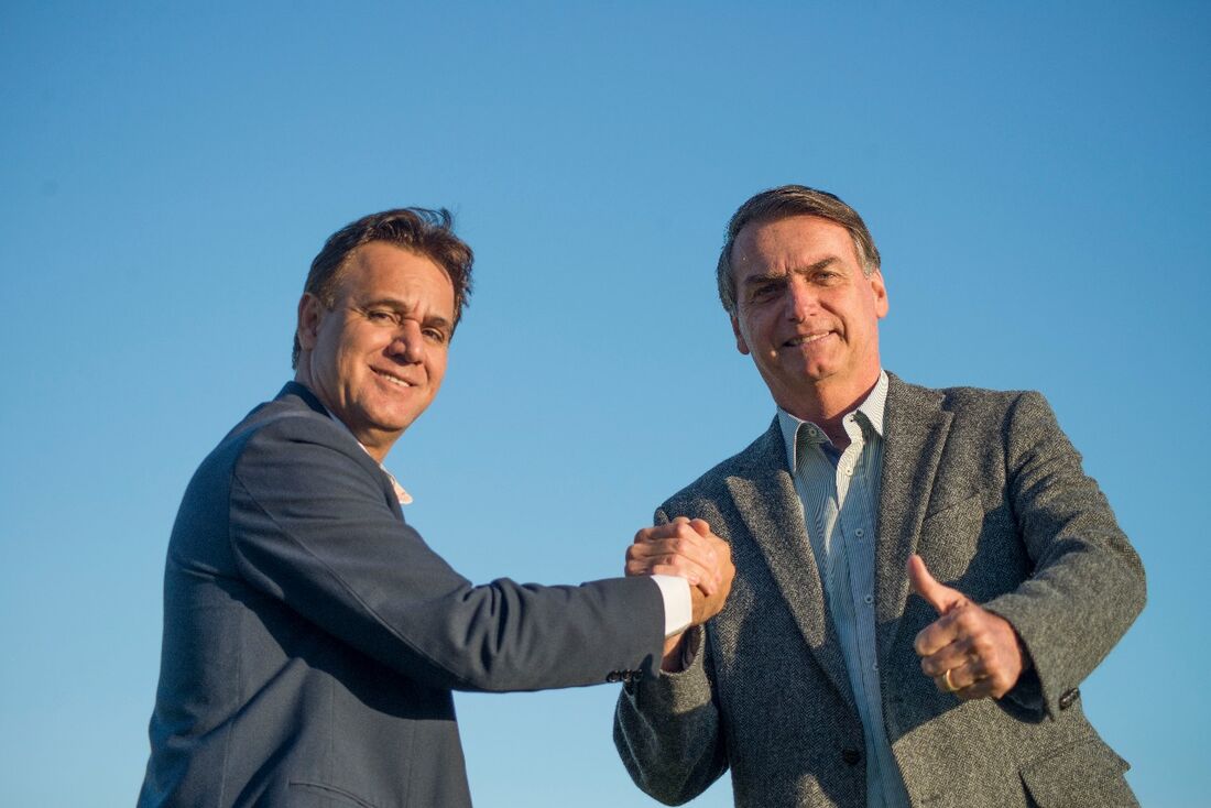 Adilson Barroso, presidente do partido Patriota junto com o presidente Jair Bolsonaro