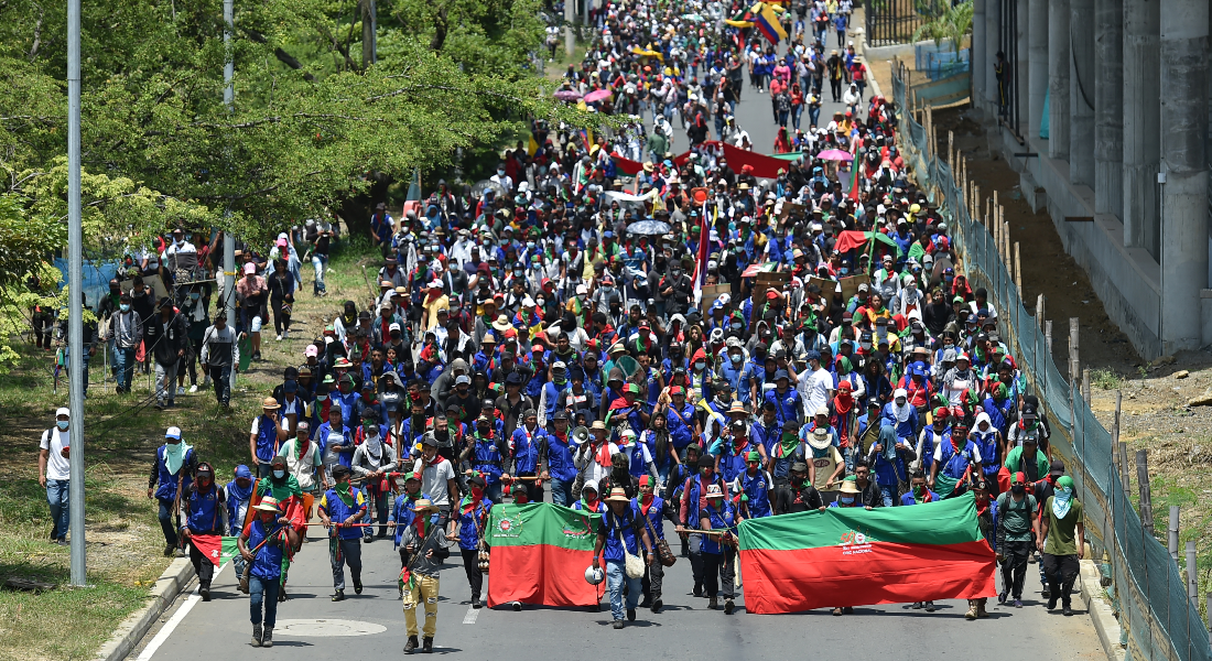 Algumas das reivindicações dos manifestantes colombianos são: melhores condições de saúde, educação, segurança nas regiões e cessação dos abusos policiais contra manifestações