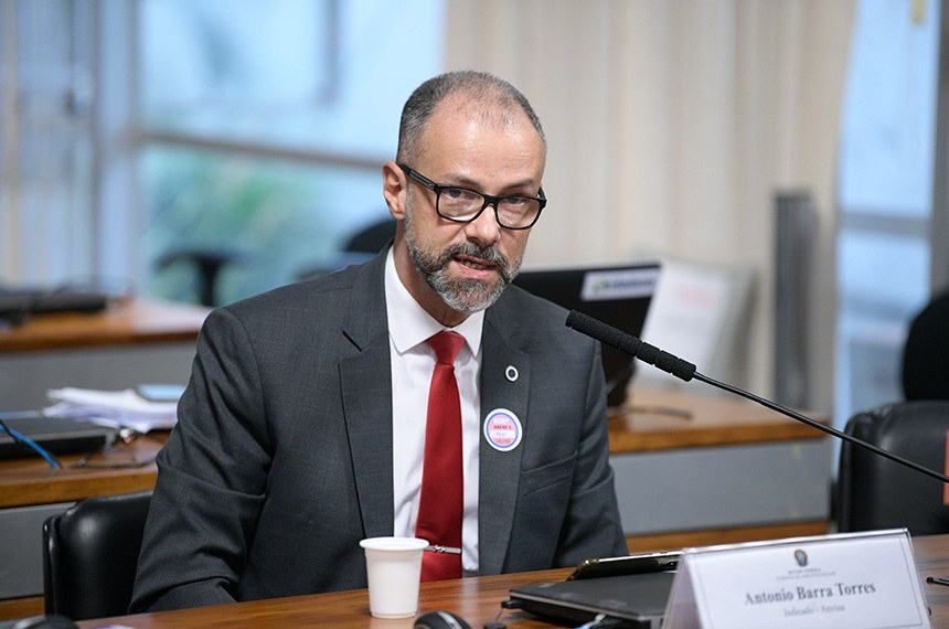 Barra Torres em reunião no Senado, em 2020: nesta terça, ele fala aos senadores sobre liberação de vacinas