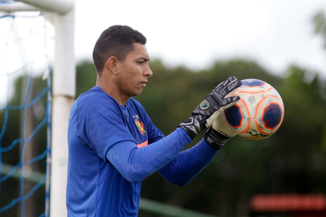 Maílson, goleiro titular do Sport