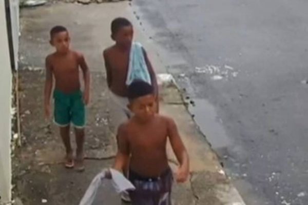 Meninos desaparecidos em Belford Roxo