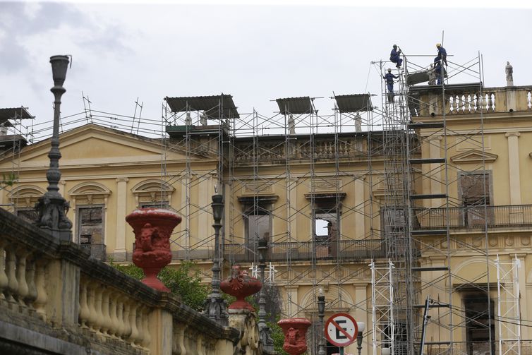 Palácio que abrigava o Museu Nacional do Rio de Janeiro