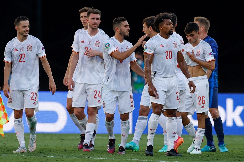 Eurocopa: Espanha bate Croácia em jogo de oito gols e vai às quartas