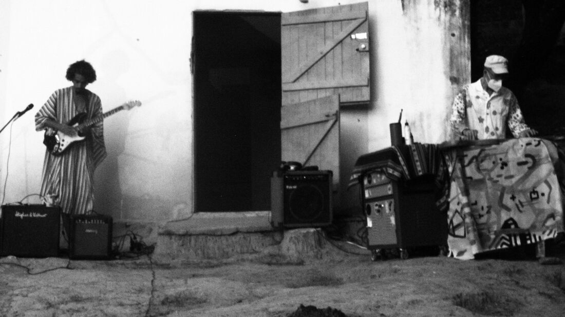 Os multiartistas João Lin e Hassan Santos promovem videoperformance