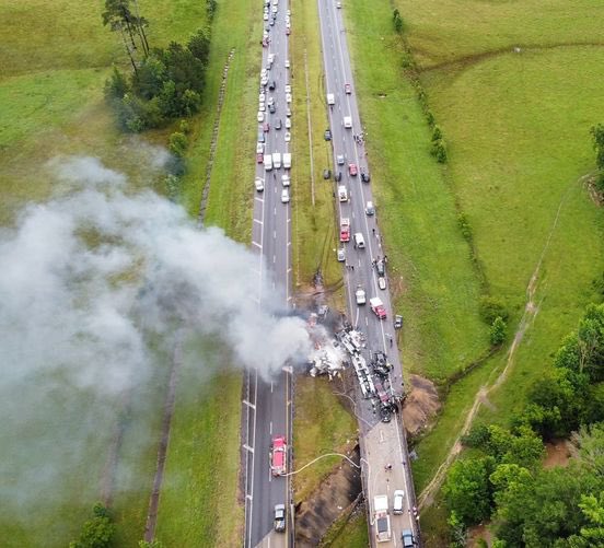 Acidente no Alabada, EUA, deixa nove crianças mortas