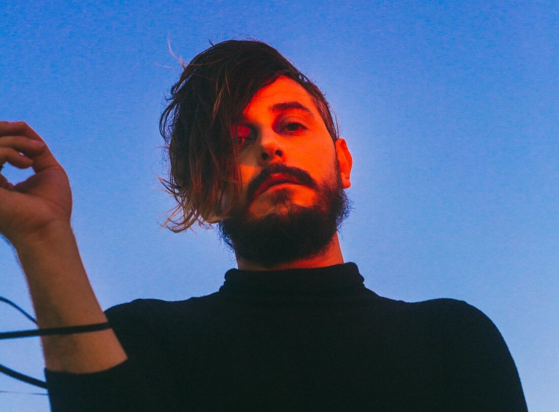 Cantor Tagore lança novo disco ao vivo