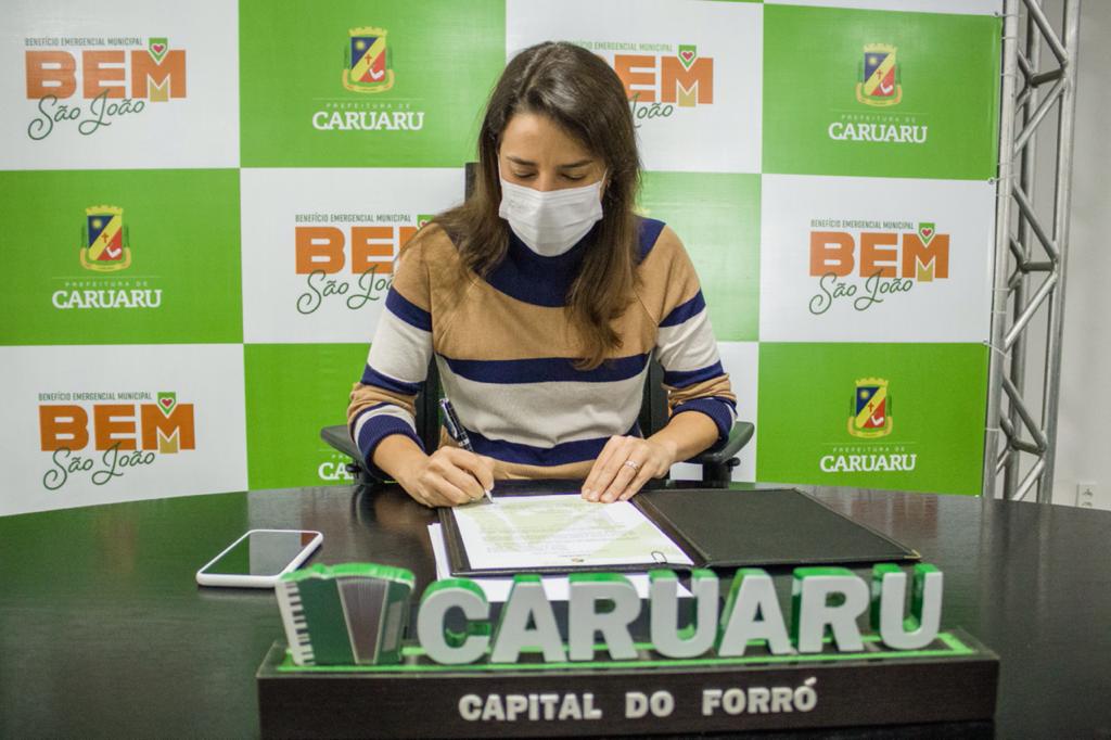 A Prefeita de Caruaru, Raquel Lyra, sancionou, nesta terça-feira (15), a Lei Municipal n° 6.708