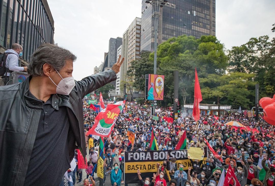 Ex-prefeito de São Paulo, Fernando Haddad (PT), durante manifestações contra Bolsonaro