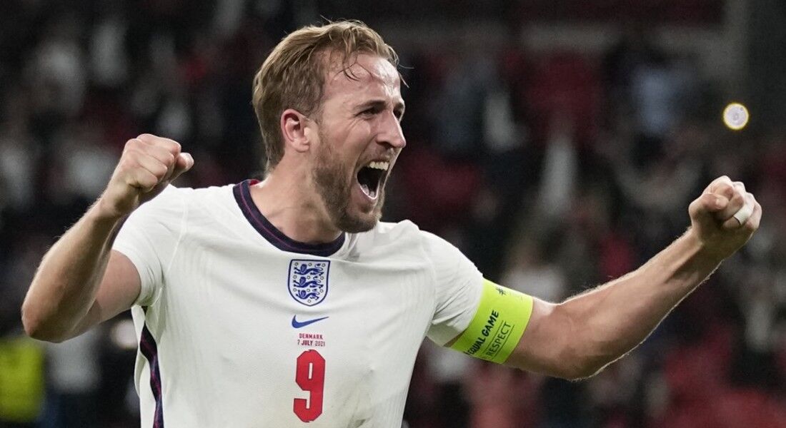 Harry Kane, camisa 9 e capitão da Inglaterra