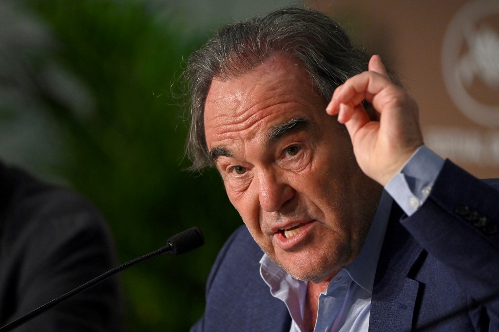 Oliver Stone, no Festival de Cannes 2021