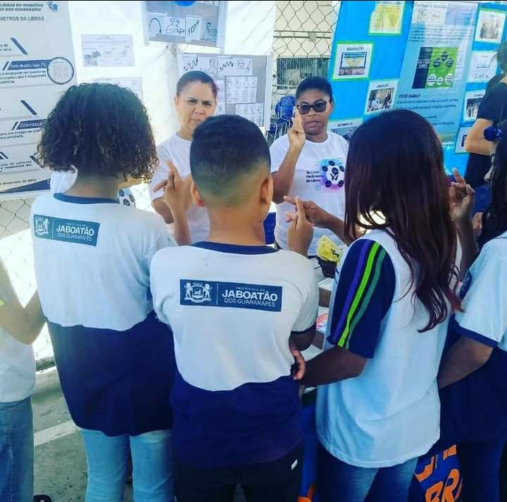 Estudantes da rede municipal de Jaboatão