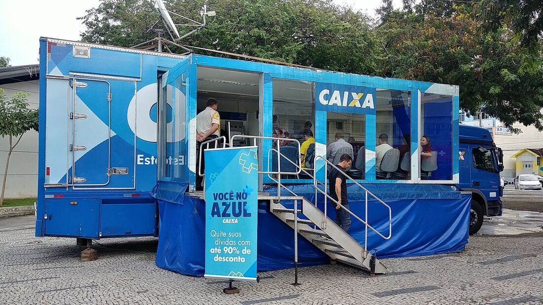 Caminhão Você no Azul da Caixa