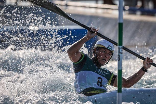 Ana Sátila, da Canoagem