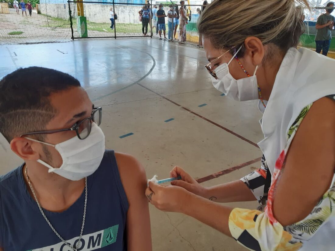 Vacinação contra a Covid-19 em Fernando de Noronha