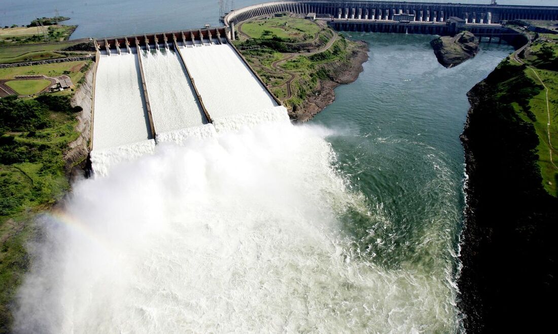 Usina Hidrelétrica de Itaipu