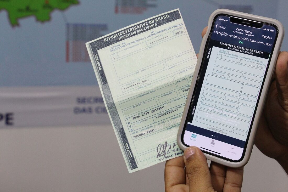 Carteira Nacional de Habilitação também está disponível no app