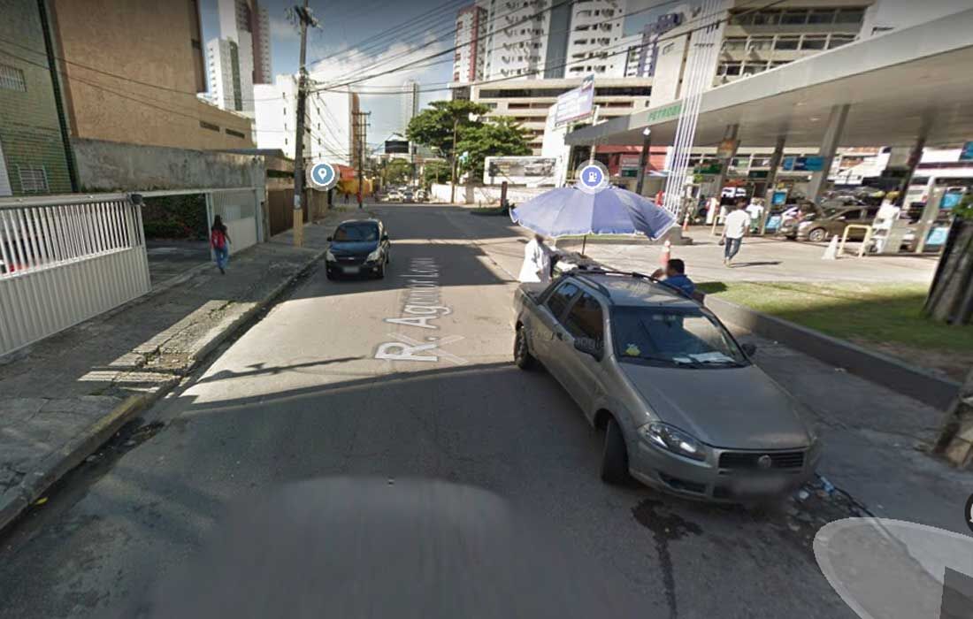 Rua Agenor Lopes, em Boa Viagem