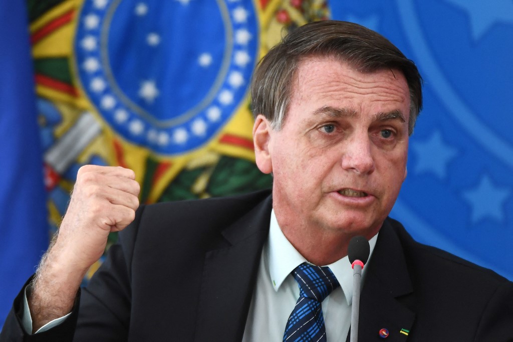 Crítica de Bolsonaro se refere ao fato de o inquérito das fake news -e a sua inclusão nesta quarta como investigado