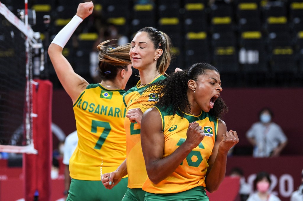 Seleção disputará o ouro do vôlei feminino