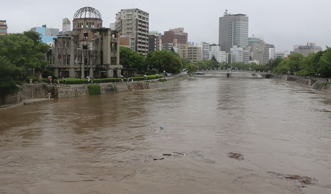 Chuvas no Japão