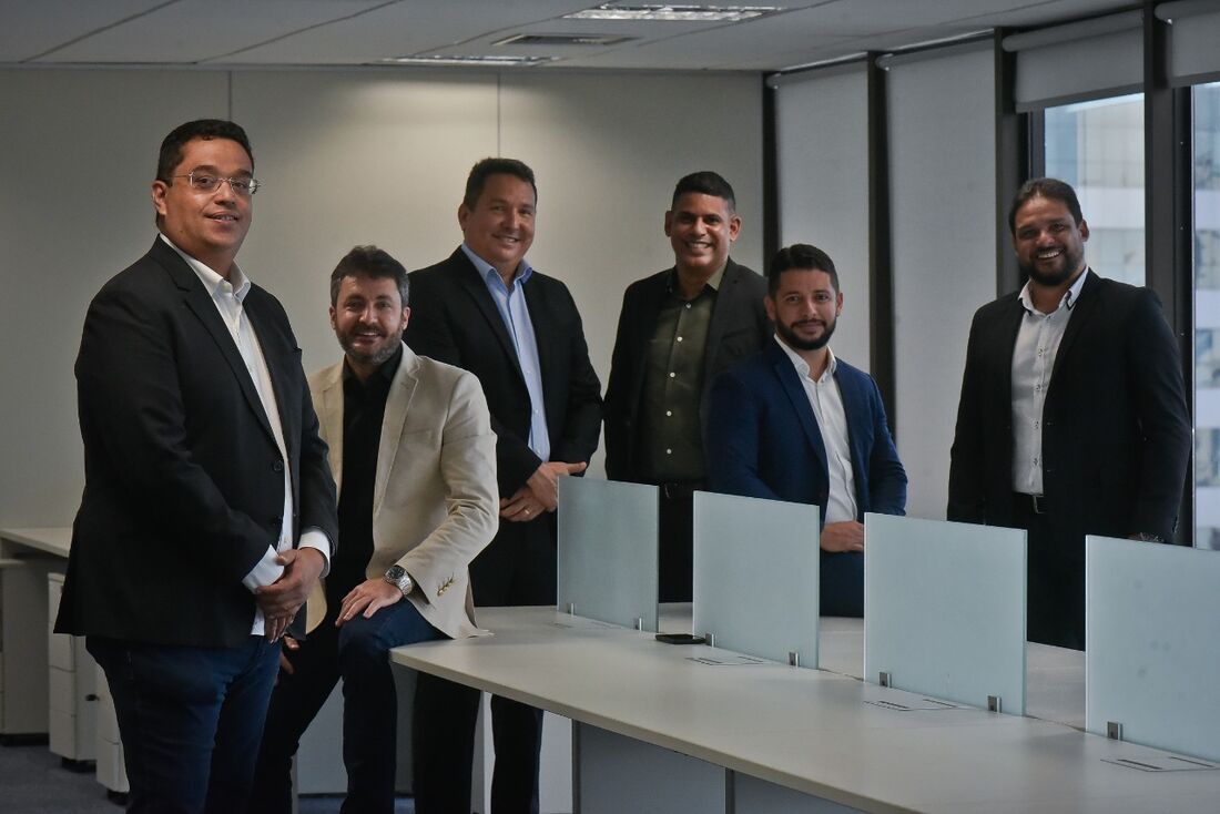 Armando Nogueira, Sergio Moura, George Stupp, Carlos Renato, Eduardo Nascimento e Paulo Ferreira