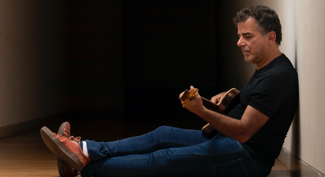 Antonio Villeroy, cantor, compositor e instrumentistas