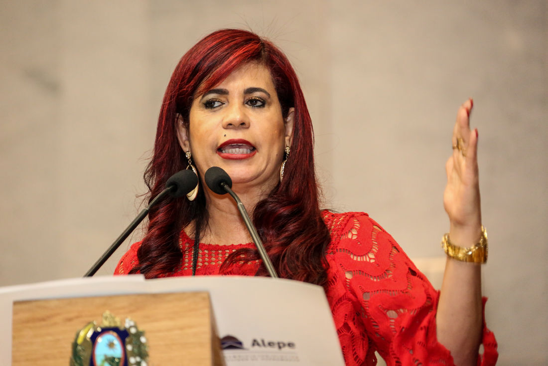 Deputada estadual Gleide Ângelo (PSB)