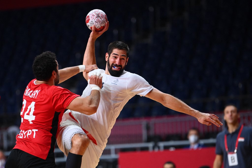 Nikola Karabatic, jogador da seleção francesa de handebol, em partida contra o Egito, nos Jogos Olímpicos de Tóquio 2020