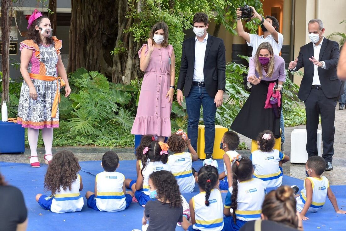 Lançamento do programa Infância na Creche 