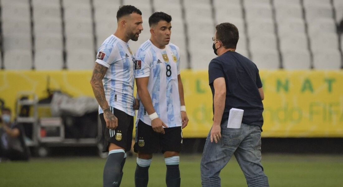 Jogadores argentinos e membro da Anvisa