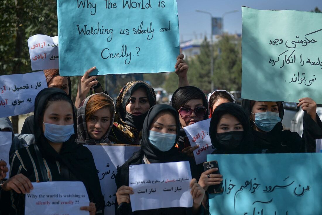 Mulheres afegãs em protesto 