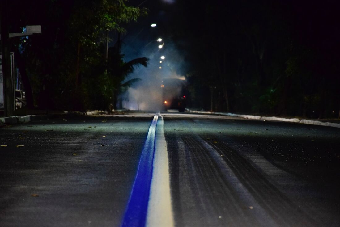 Faixa Azul na avenida Visconde de Jequitinhonha