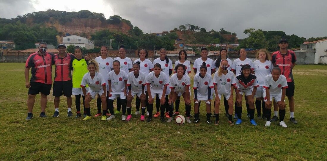 Futebol feminino na mira