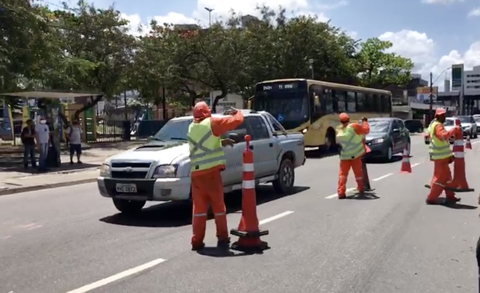 Obras estavam interrompendo fluxo no trânsito local