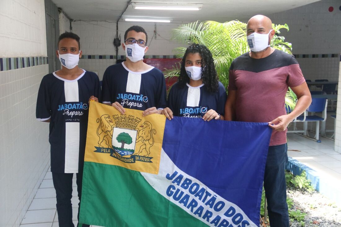 Estudantes dos 8º e 9º anos foram os únicos do Norte e Nordeste a alcançar a medalha de ouro