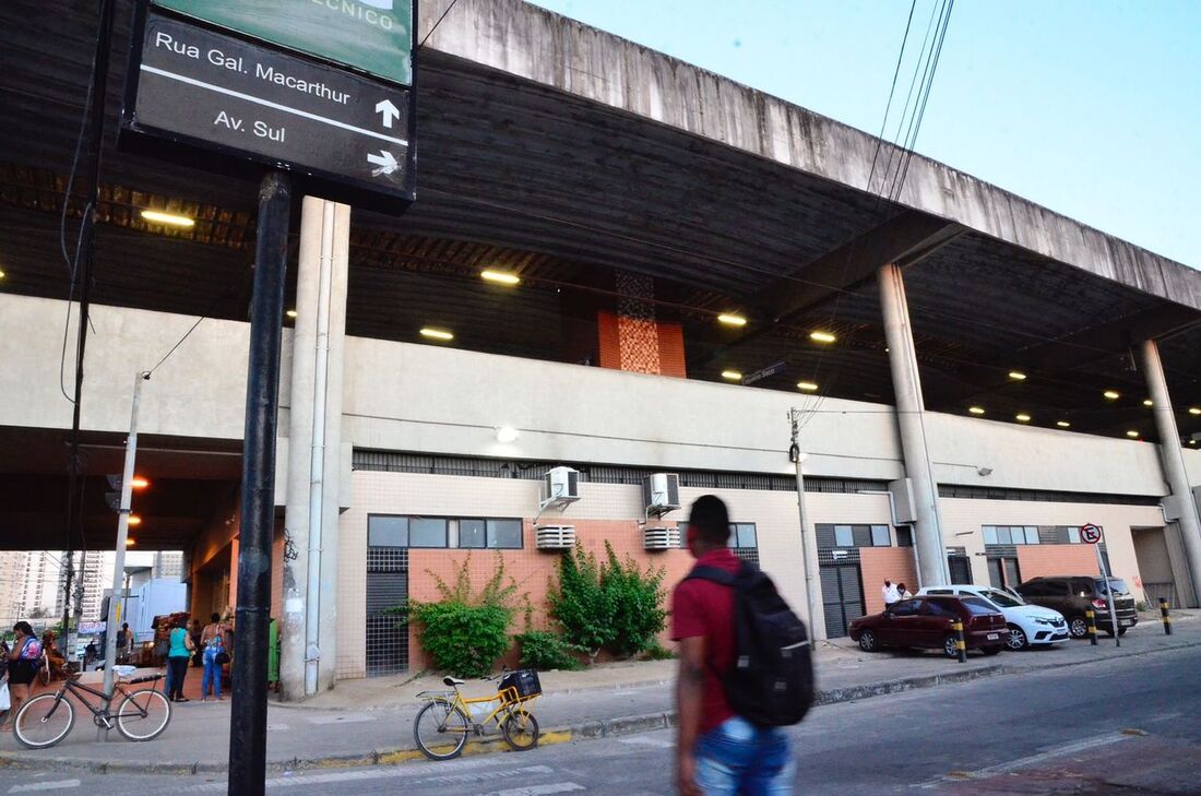 Estação Antônio Falcão do Metrô do Recife