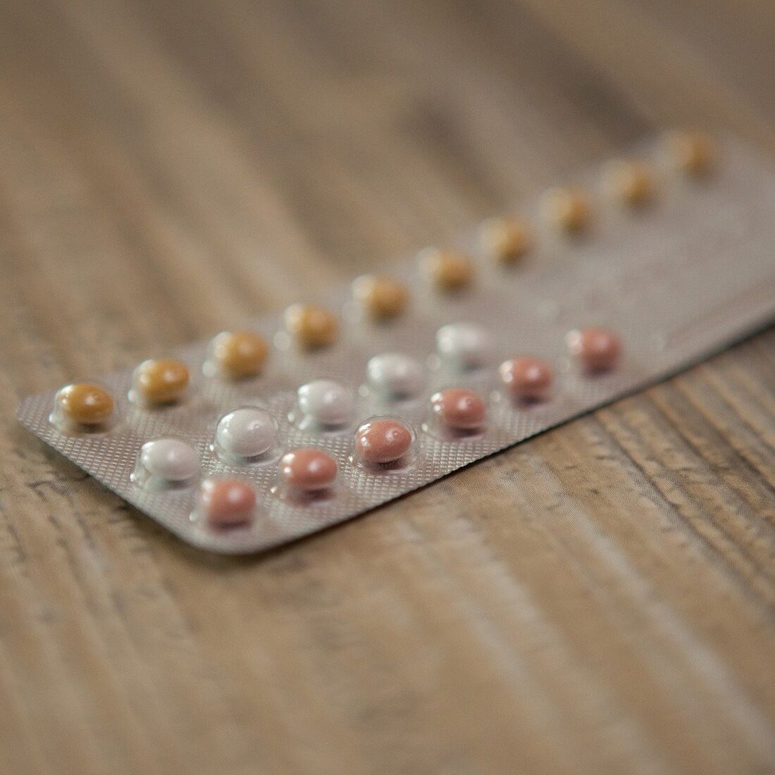 Pílula é o método contraceptivo mais usado no Brasil conclui pesquisa Folha PE