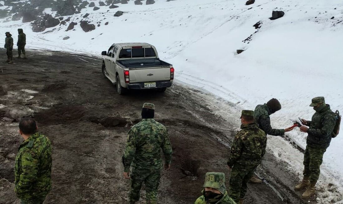 Avalanche deixou mortos e ferido no Equador