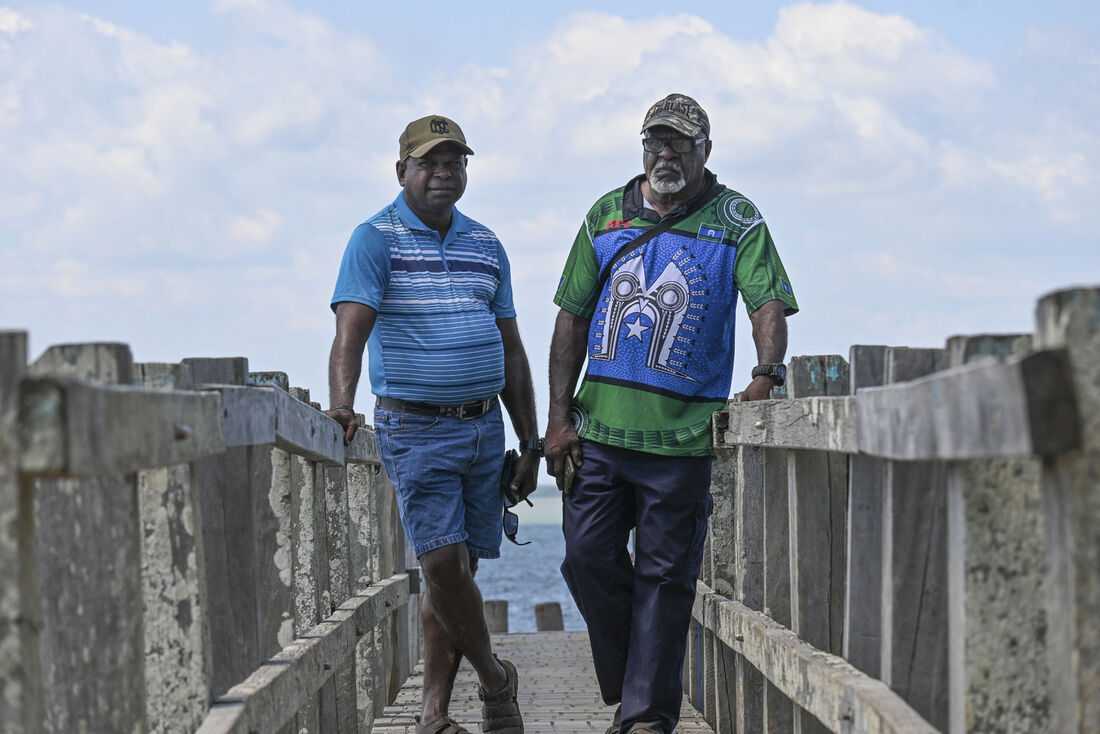 Indígenas habitantes das ilhas ao norte da Autrália