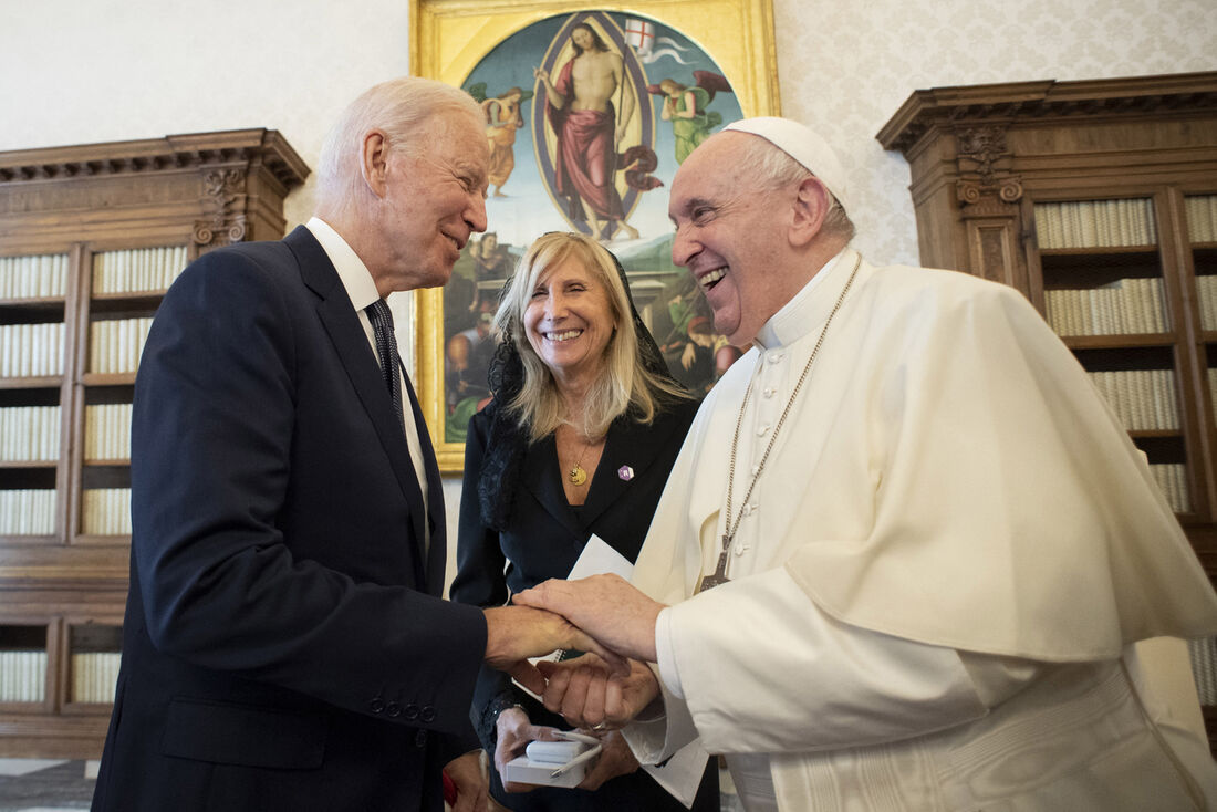 Presidente dos Estados Unidos, Joe Biden, encontra-se com o Papa Francisco