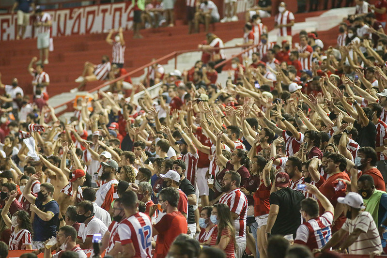 Náutico volta a vencer nos Aflitos