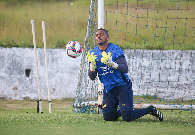 Anderson, goleiro do Náutico