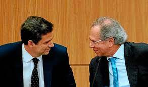  O ministro da Economia, Paulo Guedes, e o presidente do Banco Central, Roberto Campos Neto