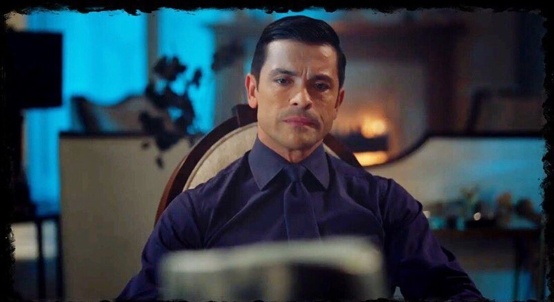 O ator Mark Consuelos