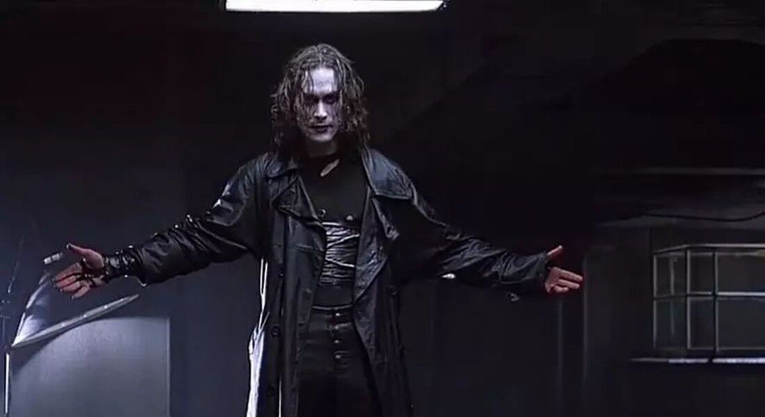 O ator Brandon Lee, no filme "O Corvo"