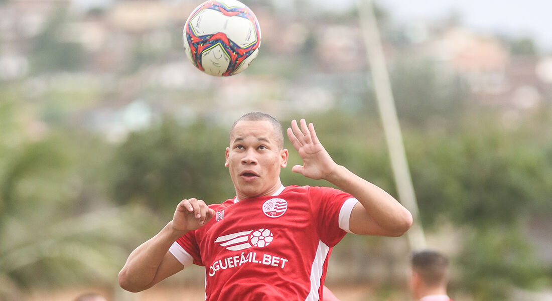 Caio foi o artilheiro da Série B em 2020, com a camisa do Sampaio Corrêa