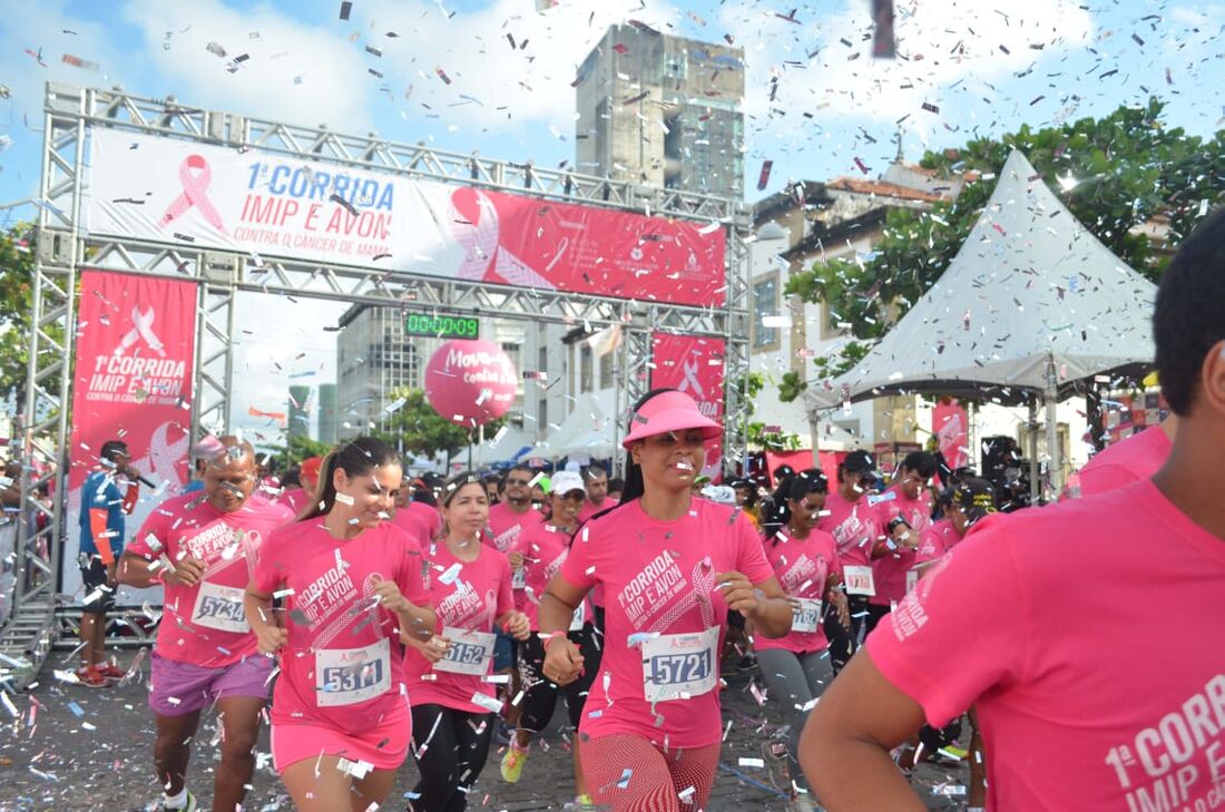 Mova-se Running Recife abordará temáticas ligadas ao Outubro Rosa