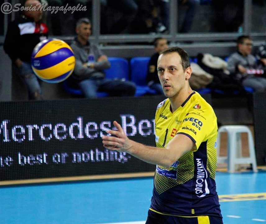 O jogador de vôlei Roberto Cazzaniga