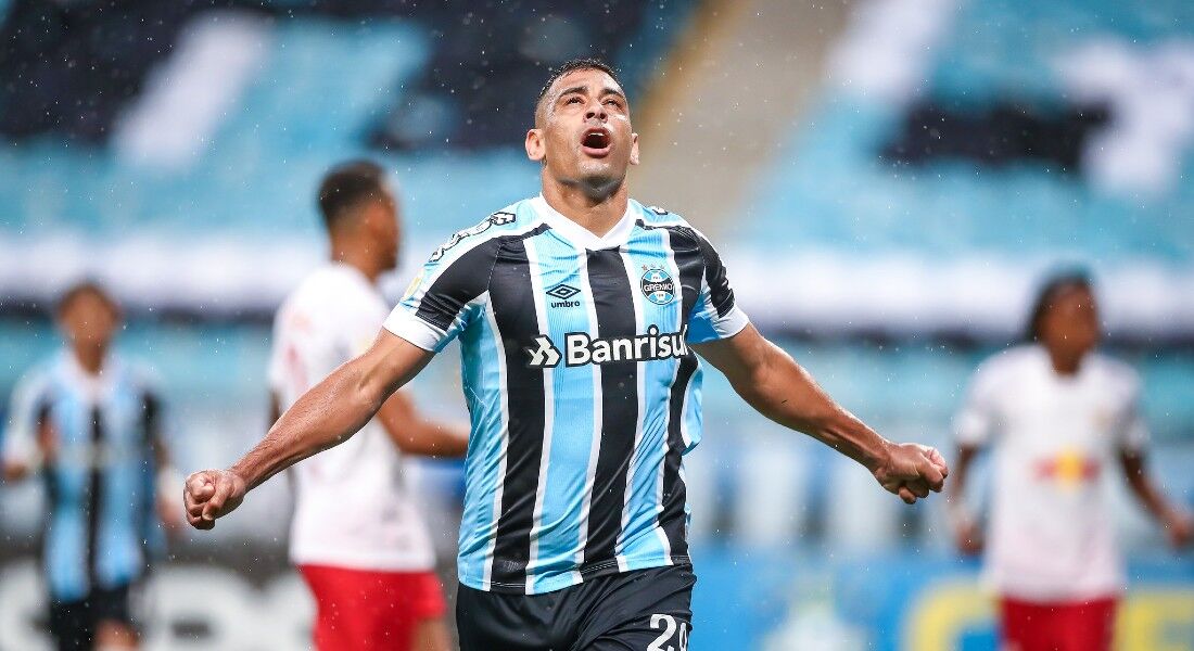 Diego Souza marcou mais uma vez pelo Grêmio na Série A