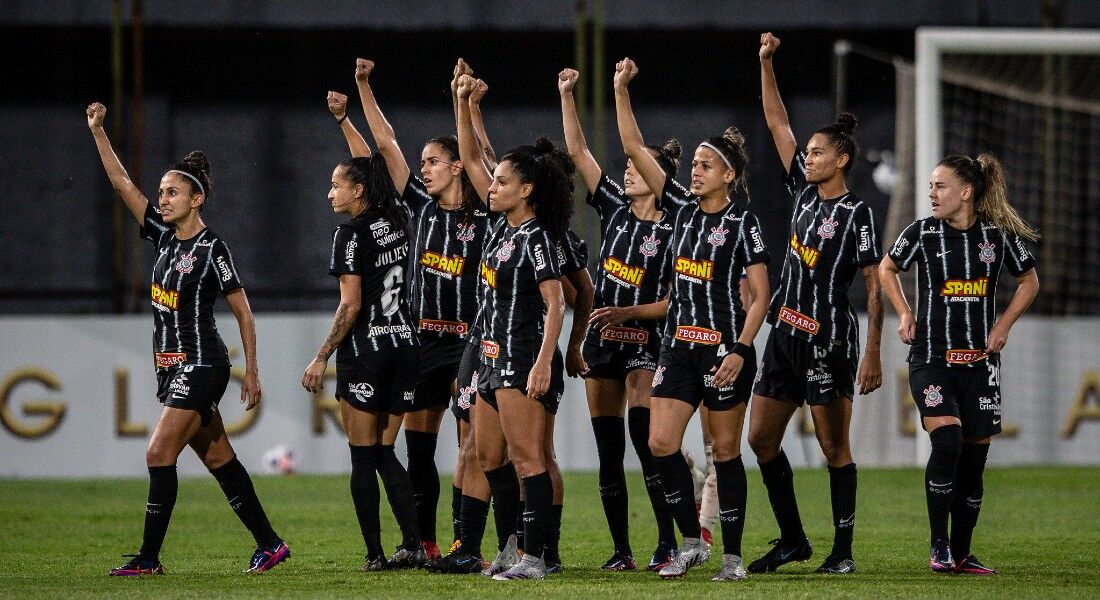 Conheça as jogadoras do time de futebol feminino do Corinthians